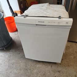 Frigidaire Dishwasher 24 Inch