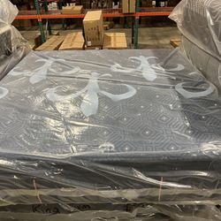 King Mattress Stearns And Foster Lux Estate Medium Pillowtop 