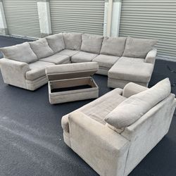 Beige Sectional W Storage Ottoman And FREE Chair