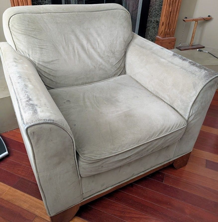 Living room large chair arm armchair green suede, very comfortable