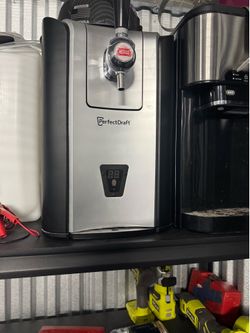 Beer draft machine