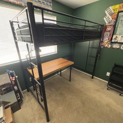 Loft Bed - Twin Size
