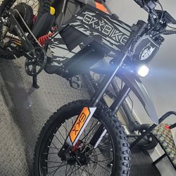 Electric dirt bike 