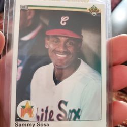 Sammy Sosa 1990 Upper Deck Rookie Baseball Card 
