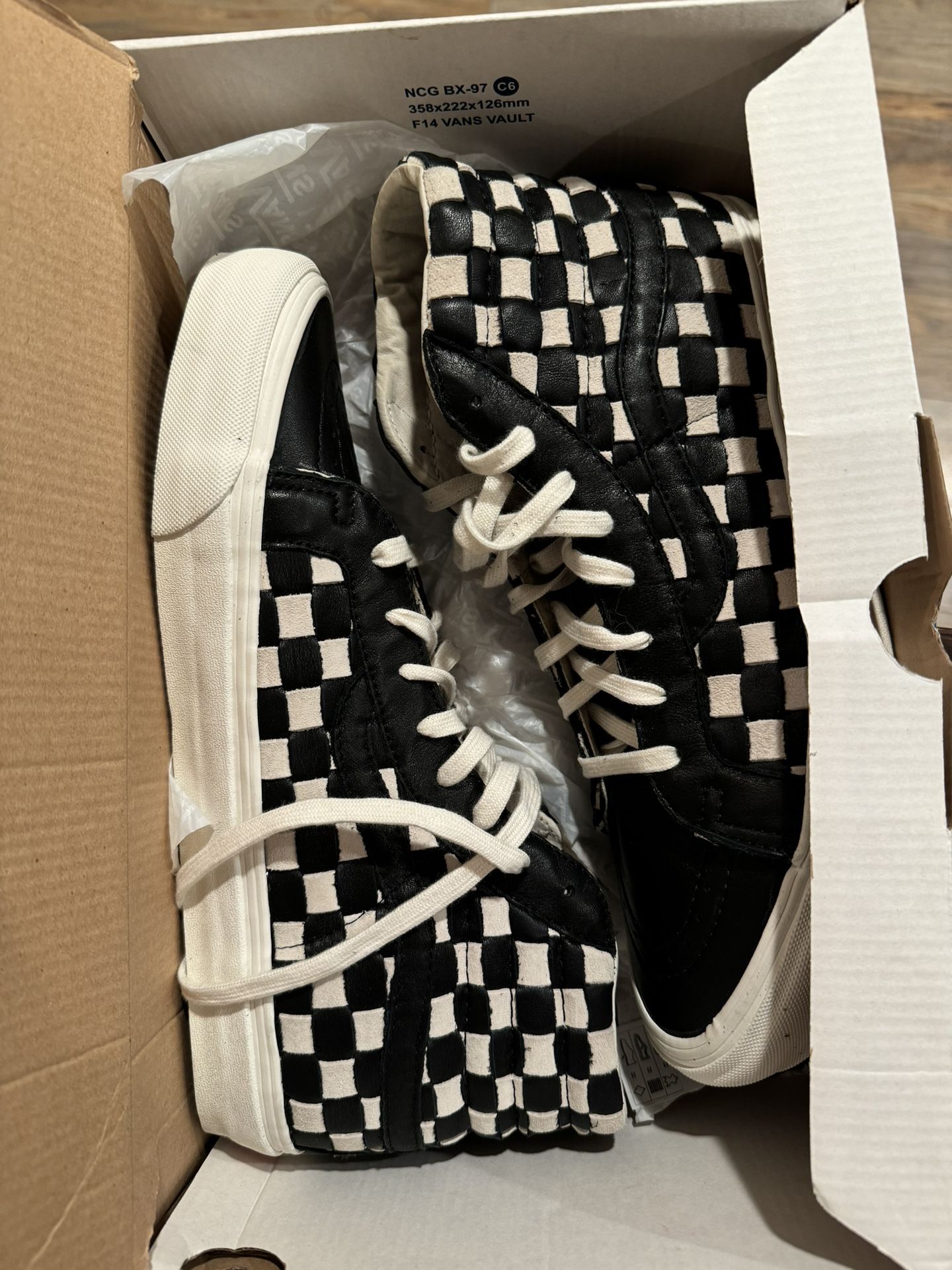 Vans OG SK8 HI Lx (Woven Leather) 11