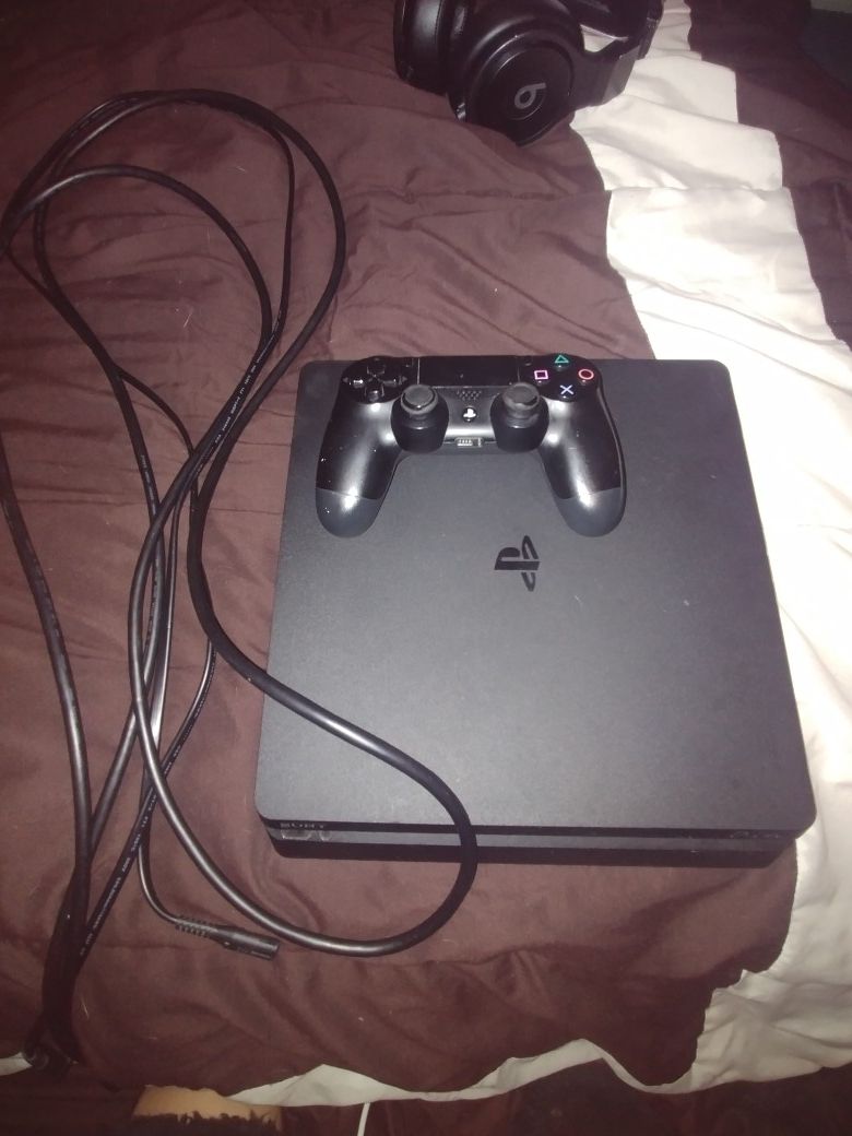 Used PS4 500 GB