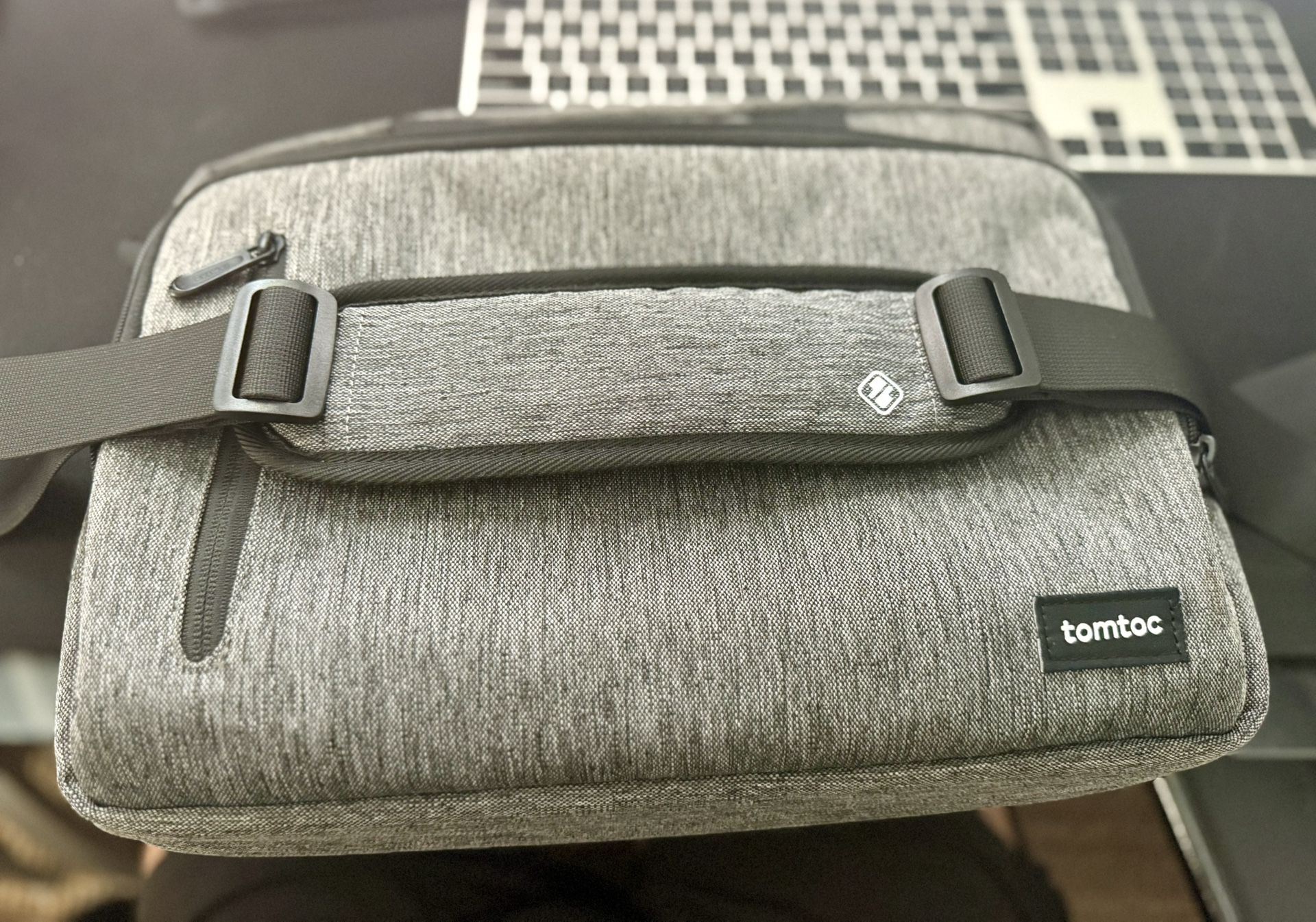 Tomtoc Protective Laptop Shoulder Bag