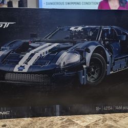 Lego Technic 42154 Ford GT New! 🟣