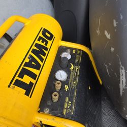 Portable Air Compressor 