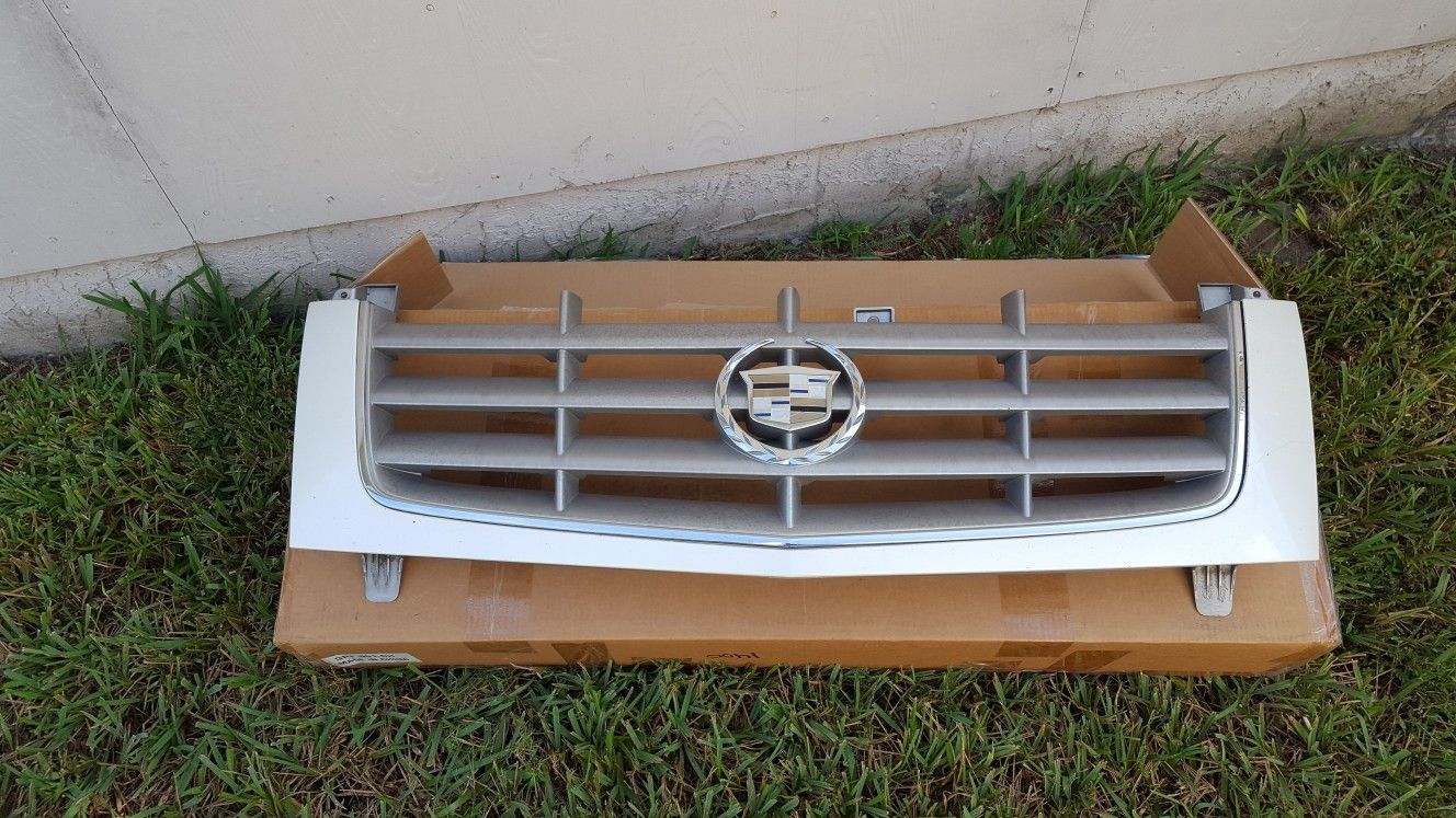 Cadillac Escalade grille