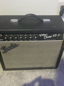 Fender Vibro Champ XD Tube Guitar Amp – Great Condition