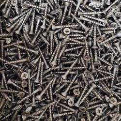 SCREWS!!!