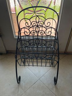 Black iron magazine rack