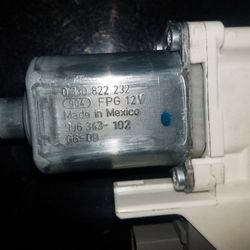 2005-2009 Ford & Mercury - Taurus, Five Hundred, Sable, Freestyle, Montego DRIVER SIDE LH Window Regulator Motor