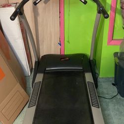 Z88 Spirit Treadmill