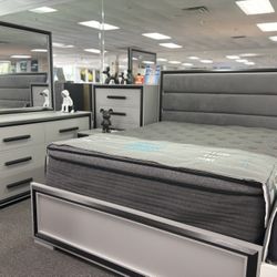 Black/gray 5pc Bedroom Set For Sale (brand New) Furniture Close out Now Up To 80% Off