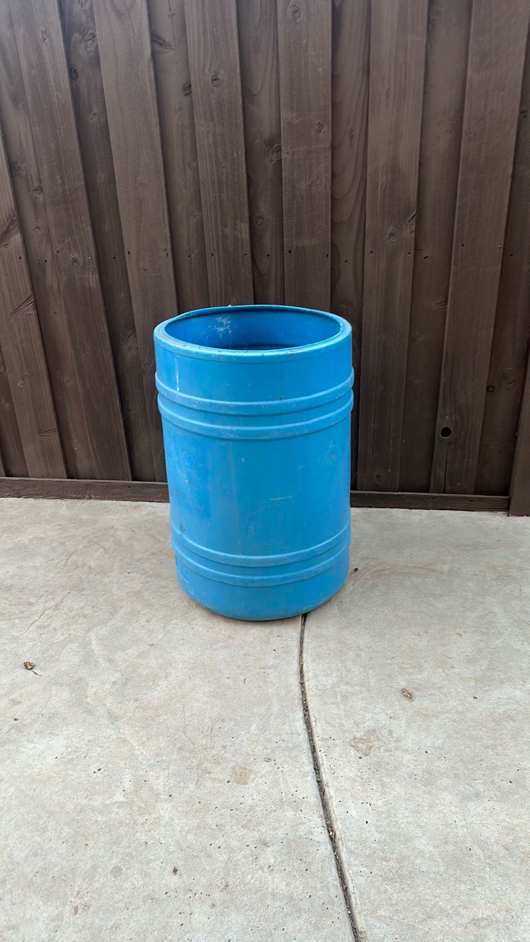 Free Plastic Barrel Bucket 