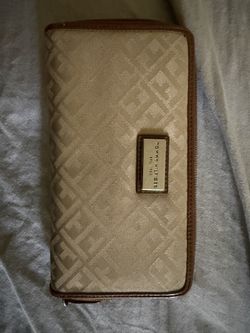 Tommy Hilfiger Wallet