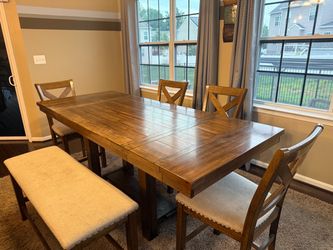 Dining room set