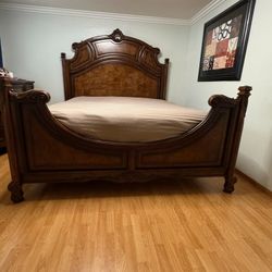 King Size Solid Wood Bed 