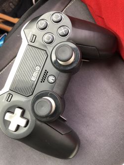 Emio Elite PS4 Controller