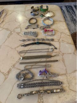 20 vintage bracelets