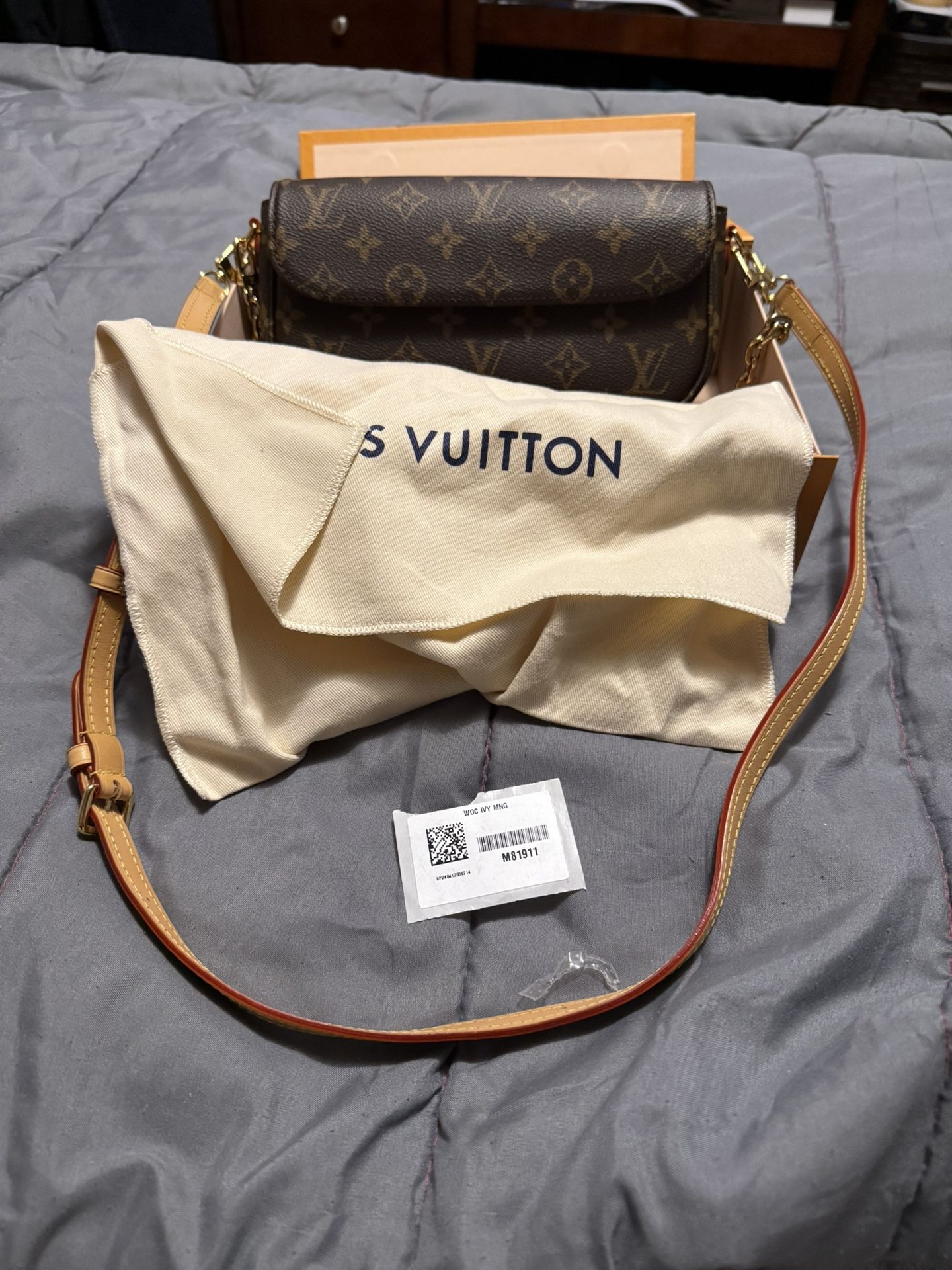 Authentic Louis Vuitton Wallet On Chain