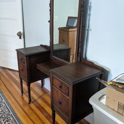 Antique make-up table