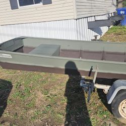 Model 1981 Army Flat Bottom Boat With Trailer