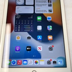 iPad 6 Wi-Fi 32 GB good condition unlock different colors available