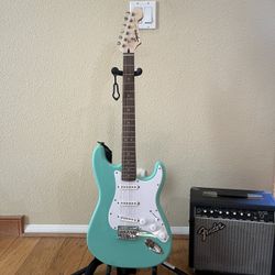 Squier Strat (Brand New) W/ Fender Amp 