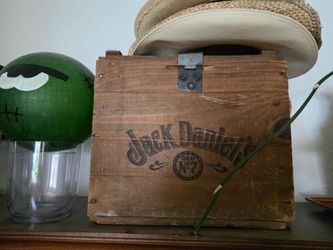 Vintage Jack Daniel's whiskey box
