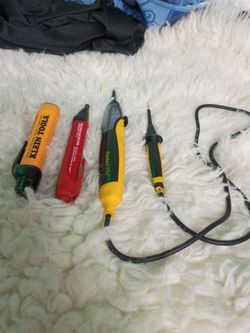 Voltage tester electric