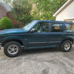 1996 Ford Explorer