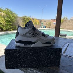 Jordan 4 Military Black