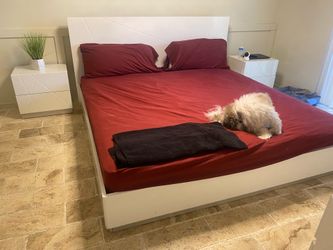Bed set with dresser white