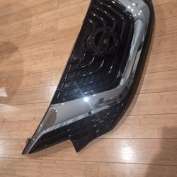 2015-2018  Nissan Murano Front Upper Grille Original Oem