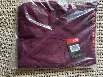 EDS Signature Modern Classic Scrub Top Medium