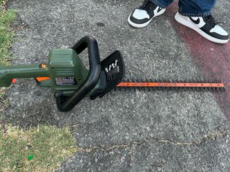 Electric Hedge Trimmer 22 Inch Blade