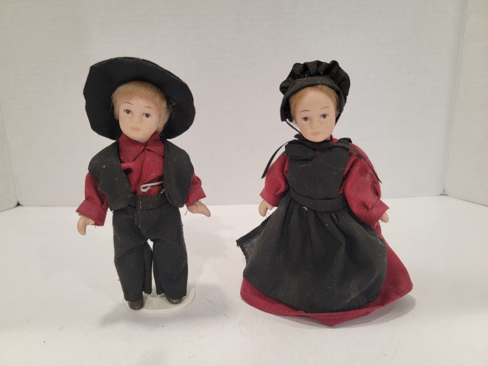 Set of Porcelain Amish Dolls Boy and Girl With Stands ~ 6 Inches Tall