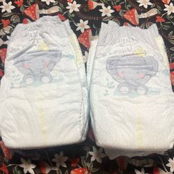 Newborn diapers 