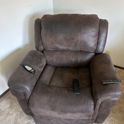 Costco Electric Open/close And Massage Recliner