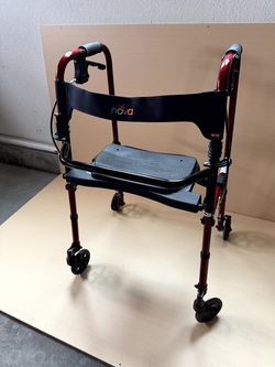 Nova Cruiser De-Light Rolling Walker Model 4010