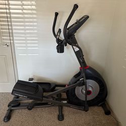 Schwinn 430 Elliptical Machine