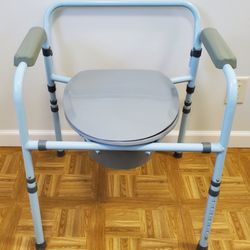 Commode