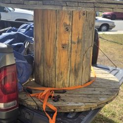 FREE Wood Reel Dog House