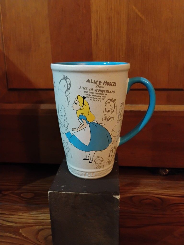 Official Disney Alice in Wonderland Mug