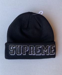 Supreme new era beanie