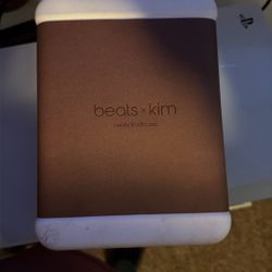  Beats By Dre - Studio Beats Pro (Kim Kardashian Edition)