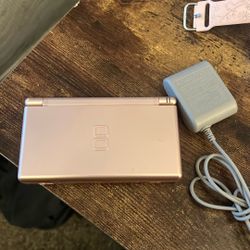 Nintendo DS Lite (Rose Gold)